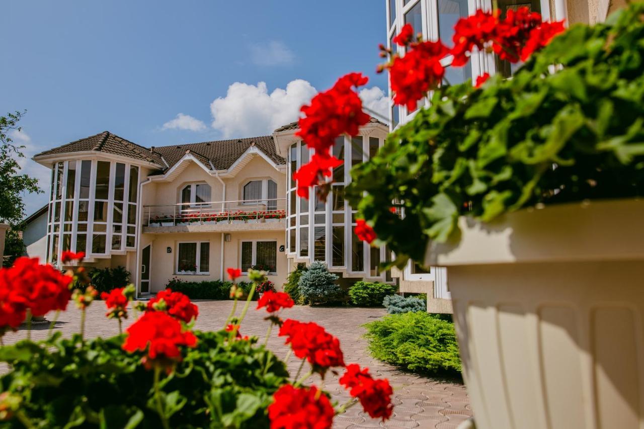 Villa Brussels Ντέβα Εξωτερικό φωτογραφία